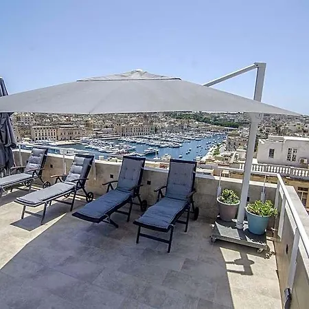 Hotel Senglea Suites 4*
