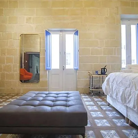 Senglea Suites