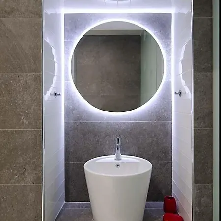 Senglea Suites 4*